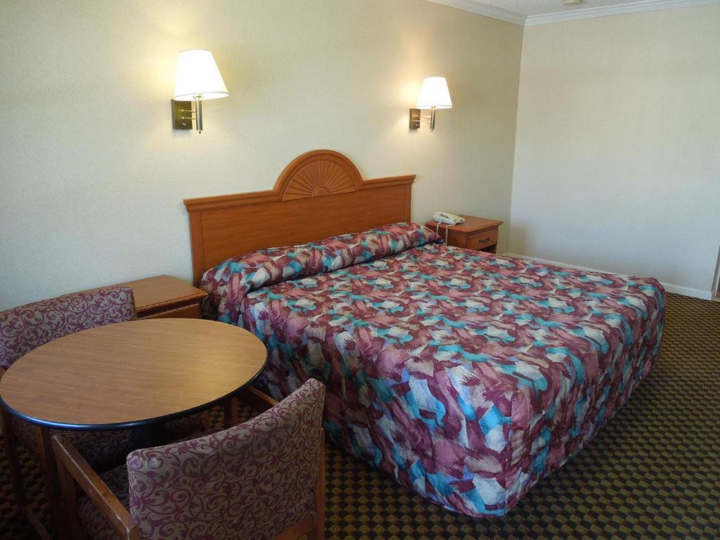 Red Carpet Inn Absecon Ґалловей Номер фото